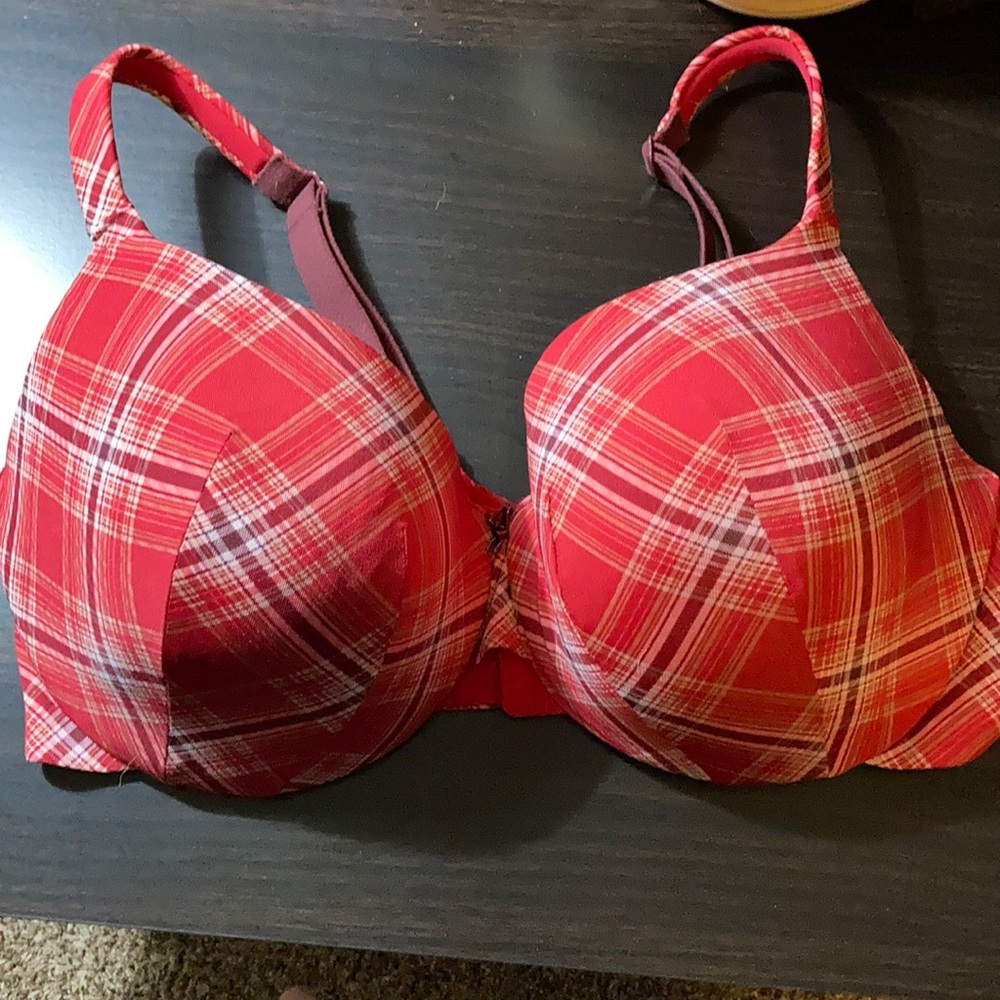 Cacique lightly lined tshirt bra